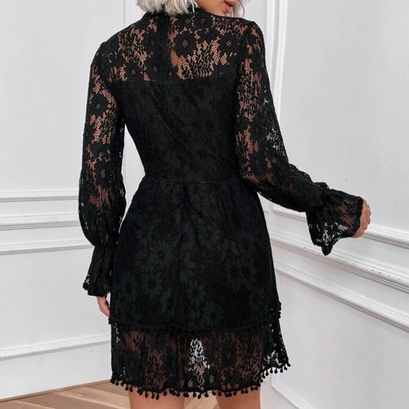 Beautiful black dress - Picture 2 of 2